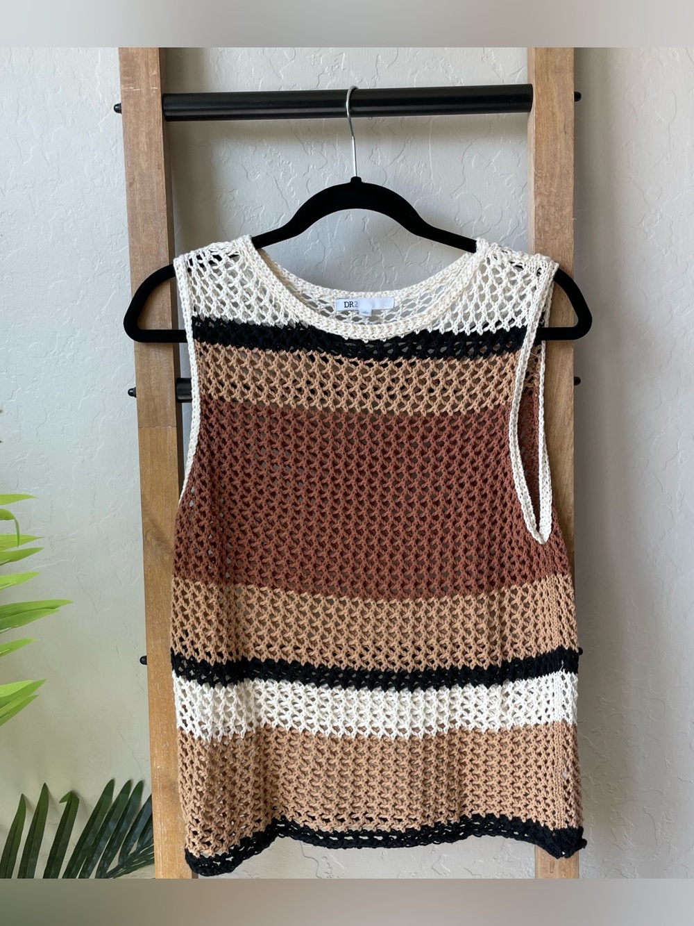 DR2 Crochet Sleeveless Tank in Brown, Cream & Black